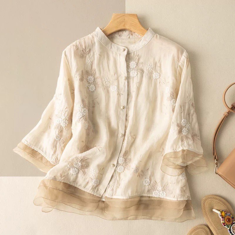 Elara Embroidered Blouse - Spaydes