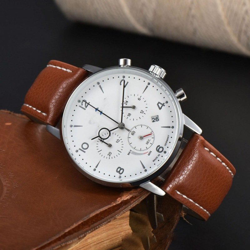 Valentin Quartz Watch