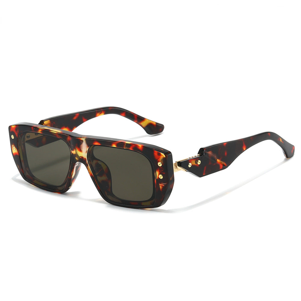 Onyx Square Sunglasses in Brown — bold flat-top UV400 sunglasses